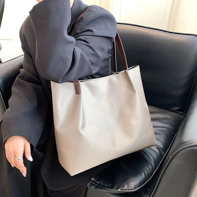 时尚单肩包韩版简约手提包大包包女2021秋季新款潮搭大容量托特包